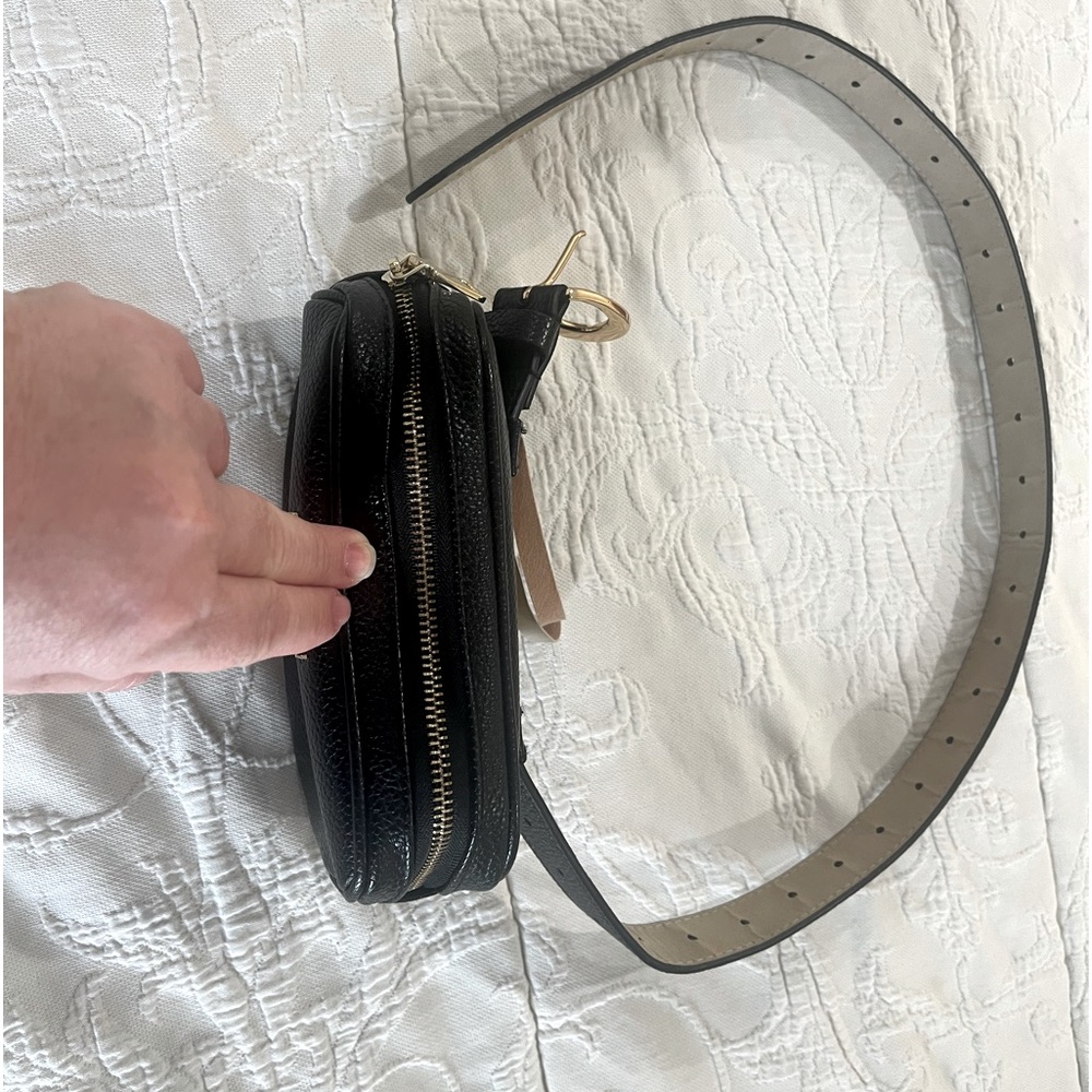 Steve Madden Black Leather Adjustable belt bag